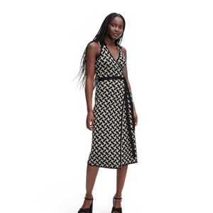 Women's Collared Sleeveless Vintage Weave Neutral Sweaterknit Midi Wrap Dress